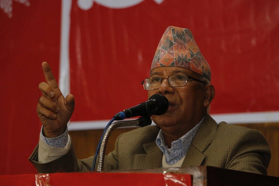 आधिकारीकताको विवाद पार्टी केन्द्रिय सदस्यको टाउको गनेर छिनोफानो गरौंः माधव नेपाल