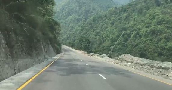 हरेक रात ५ घन्टा यातायात अबरूद्ध पारेर पोखरा जाने राजमार्ग फराकिलो बनाइने