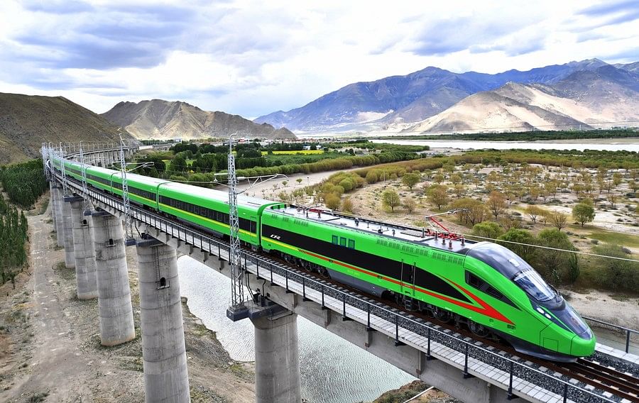 बीआरआईको चीन–युरोप रेलवे नेटवर्कबाट ८१ हजार मालवाहक रेल गुडे