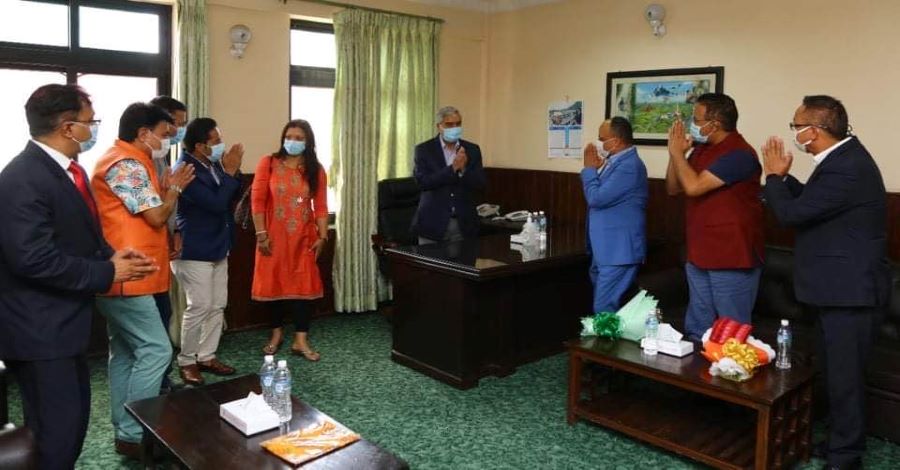 एनआरएनलाई नेपाली नागरिकता छिट्टै टुंगो लाग्छः प्रधानमन्त्री देउवा