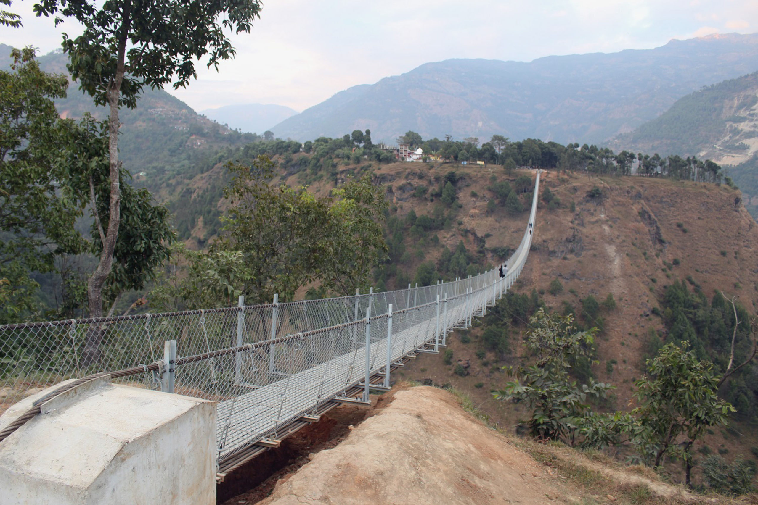 साढे ३ करोड लागतमा बागलुङ र म्याग्दी जोड्ने ३ सय ८८ मिटर लामो झोलुङ्गे पुल निर्माण