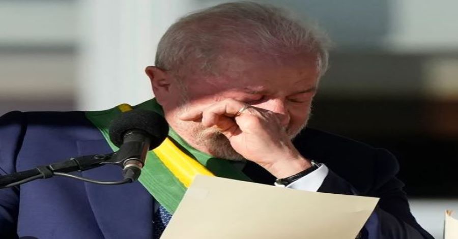 ब्राजिलमा कम्युनिष्ट राष्ट्रपति लुलाले रुँदै लिए सपथ