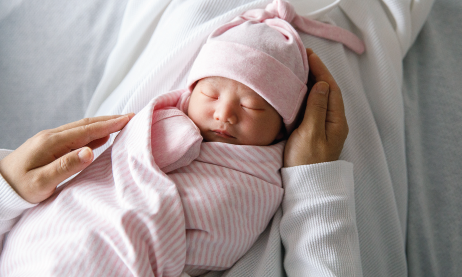 धौलागिरि अस्पतालमा जन्मियो अहिलेसम्मकै बढी तौल भएको बच्चा